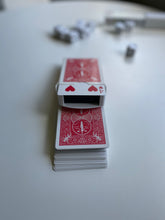 Load image into Gallery viewer, PeekSmith 3 Deck Hold Out